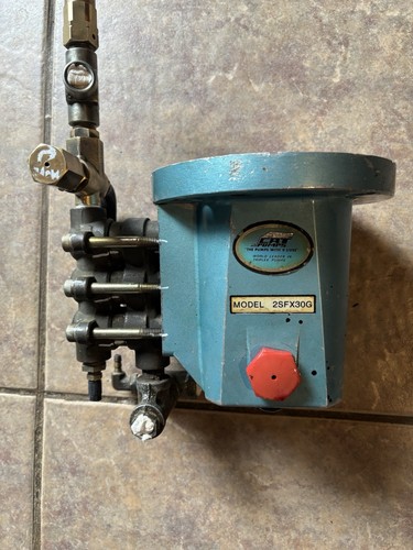 Cat pumps 2sfx30g - cat, triplex
